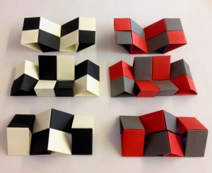 Diagrams: https://brilliantorigami.com/wp-content/uploads/2016/12/triangle-flexicube.pdf